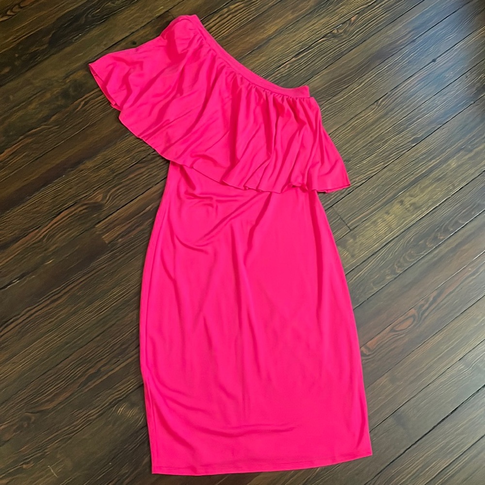 BARBIE PINK One shoulder ruffle dress